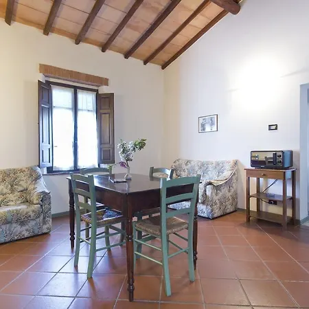 Casa vacanze Borgo Delle Montepulciano Stazione
